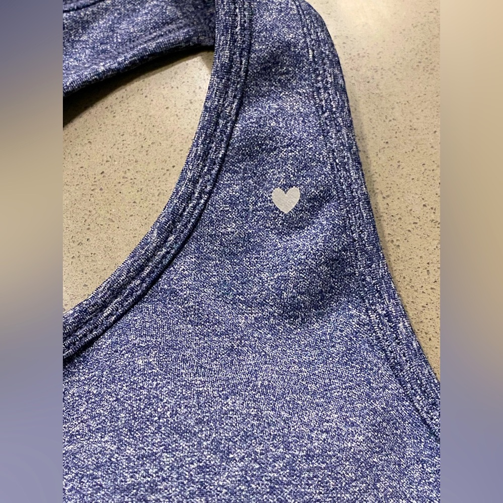 LOVE FITNESS APPAREL Racerback Sports Bra Heart Logo Heathered Navy Size:M EUC - Picture 4 of 6